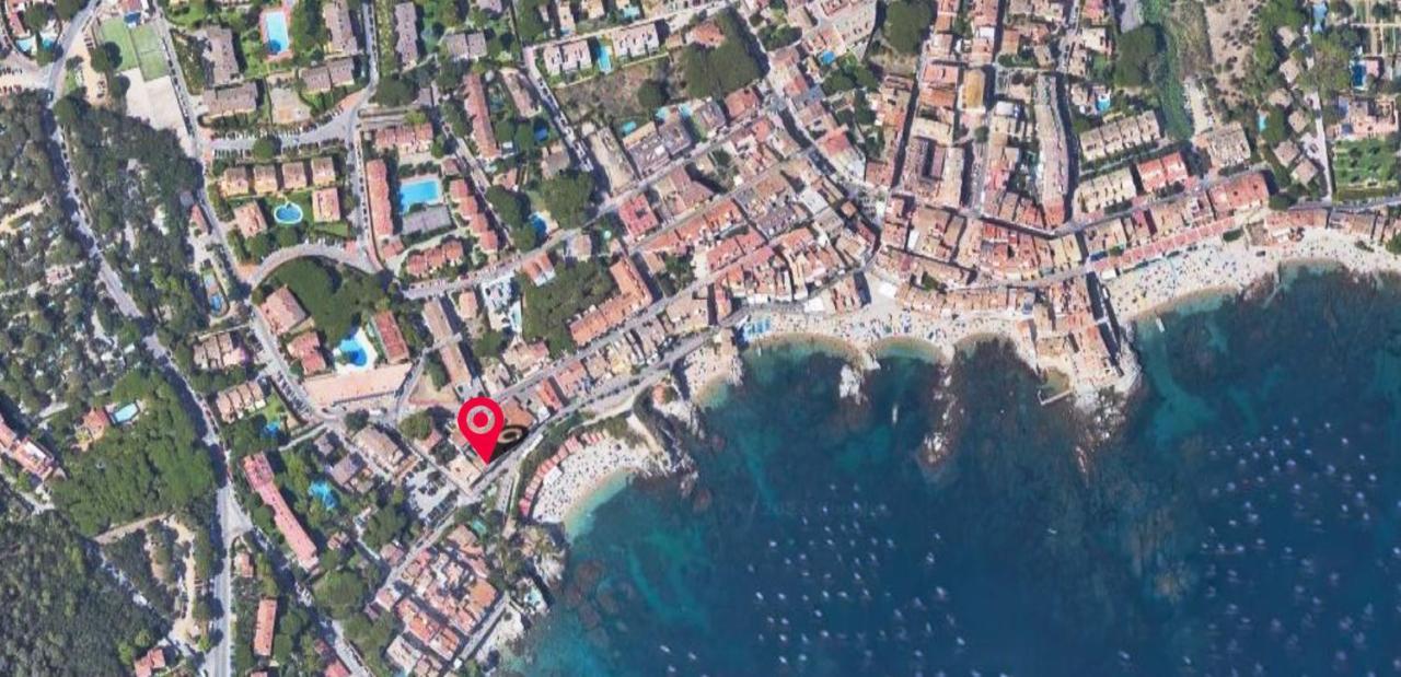 Precioso Apartamento Reformado En 1Ra Linea De Mar Sin Vistas 卡莱利亚德帕拉弗鲁赫尔 外观 照片